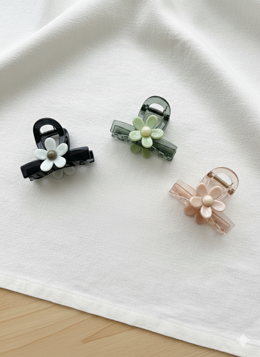 Enchanted Floral Clutcher